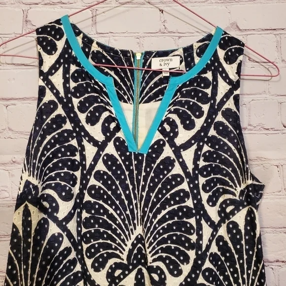 CROWN & IVY  BLUE AND WHITE EYELET COTTON TUNIC DRESS - Picture 2 of 6